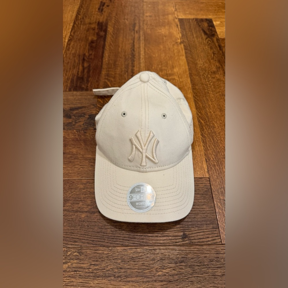 NEW ERA WOMEN CAP